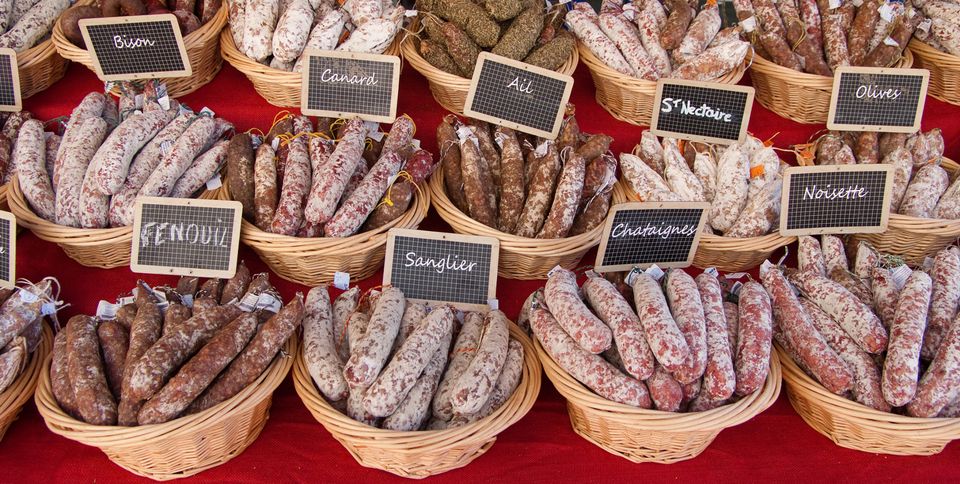 saucissons _marché